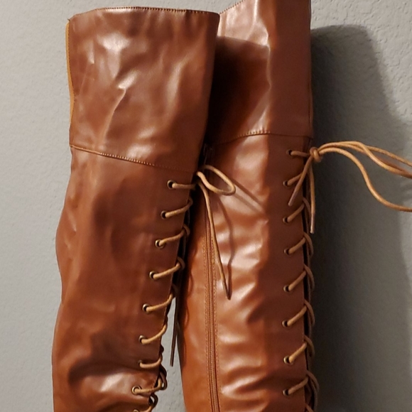 Like New...In Great Condition Cognac Color Boots - Picture 5 of 13